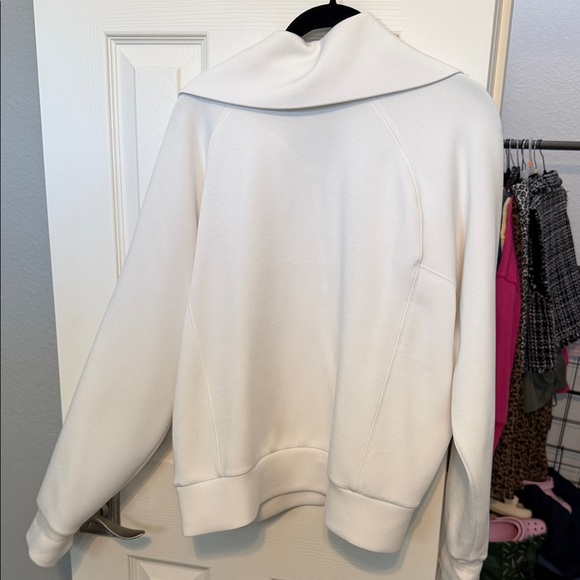 SPANX Women’s Cream Zip-Up Sweater - Picture 3 of 3